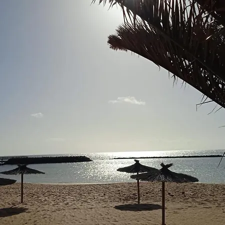 1-bed Sleeps 2 Sunbeds & Towels Lägenhet Caleta De Fuste